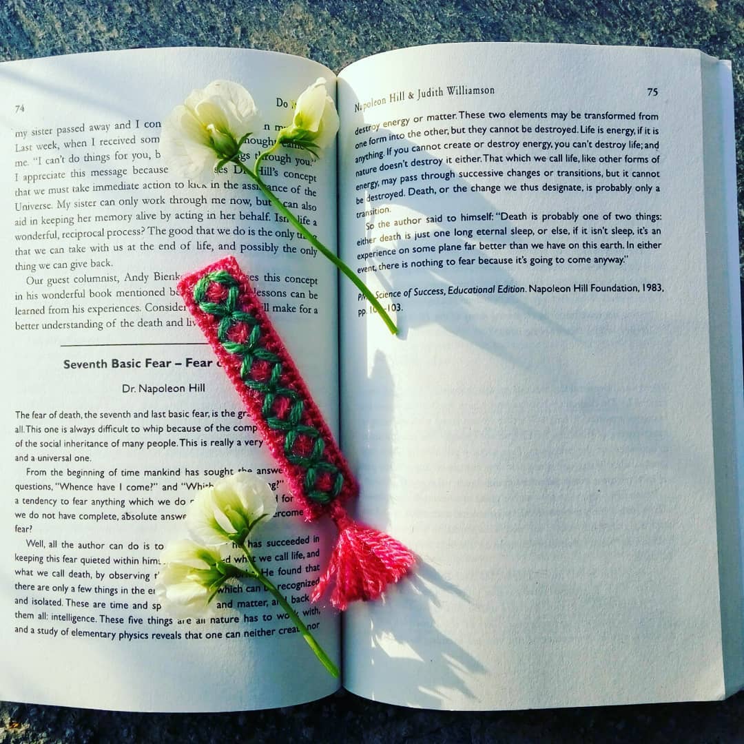 Pink-Olive Crochet Bookmark